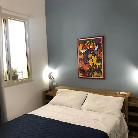 Alfonzetti-5 Min Walk To Train And Bus Station شقة كاتانيا